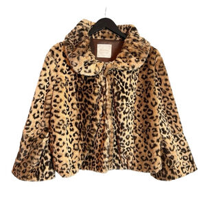 NWT Leopard Print Faux Fur, Bell Sleeves, Collared Neckline, S/M